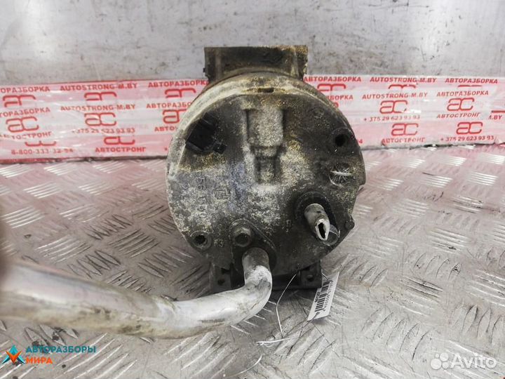 Компрессор кондиционера Renault Megane рест. 1999