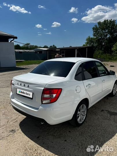 LADA Granta 1.6 МТ, 2021, 102 000 км