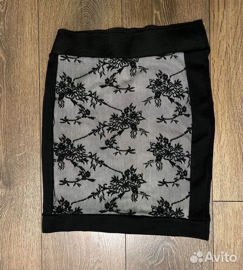 Юбка zara новая