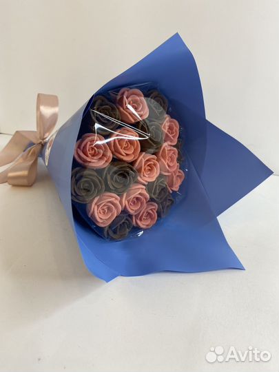 Шоколадные Розы - 19 шт в Букете