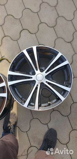 Диски r18 5x114.3