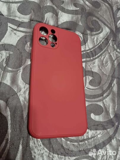 Чехол на iPhone 12 про