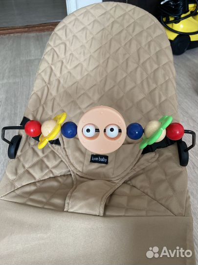 Шезлонг для новорожденных