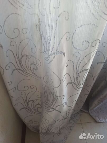 Шторы (2 шт.)