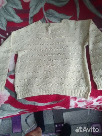 Свитера и кофты женские