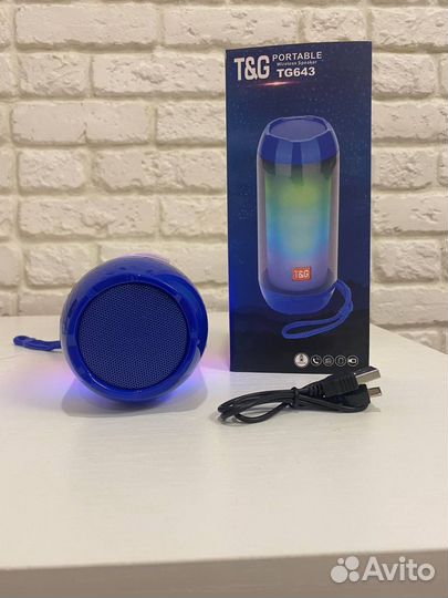 Блютуз колонка RGB