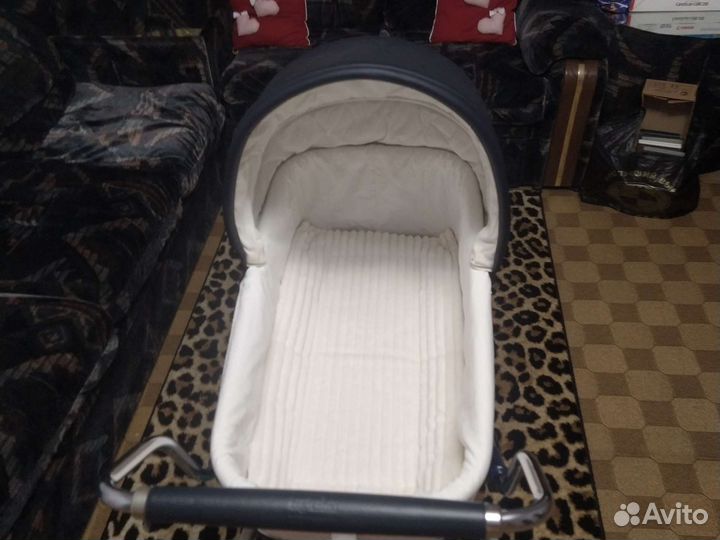 Детская коляска