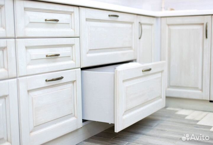 Кухня на заказ. Доставка и сборка