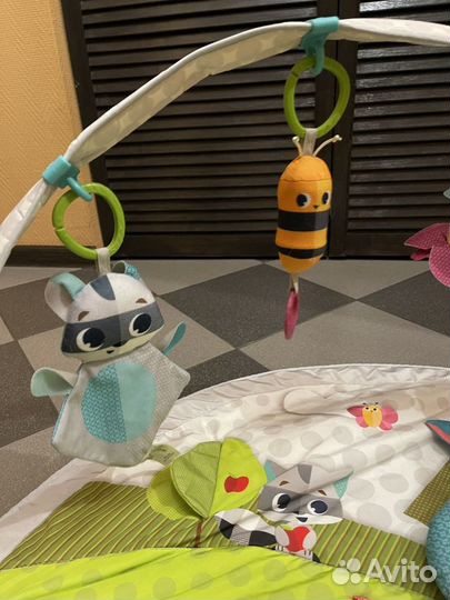 Развивающий коврик tiny love