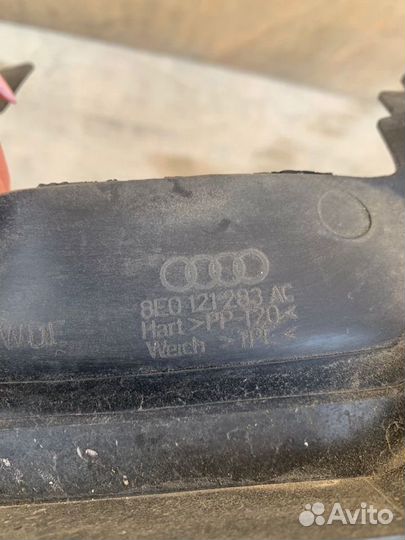 Воздуховод радиатора Audi A4 B7