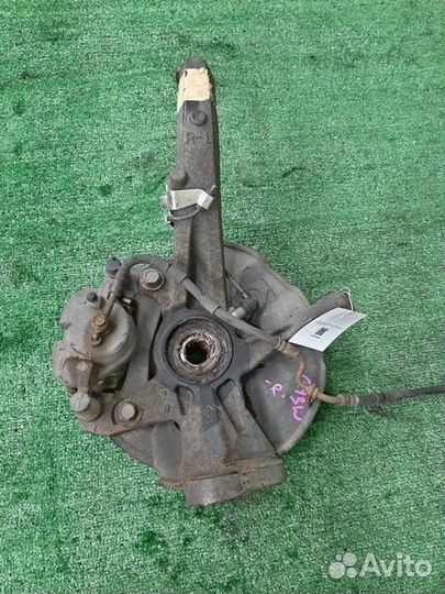 Кулак поворотный правый Mazda Atenza