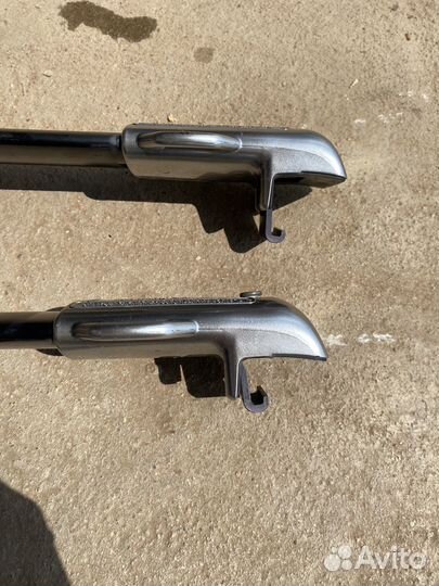 Поперечины на рейлинги Lexus GX460