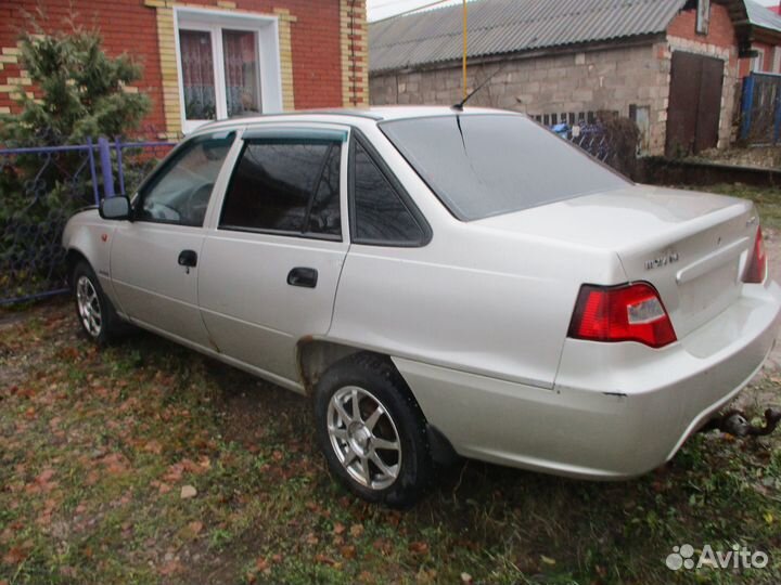 Крышка багажника Дэу Нексия 150 2008г