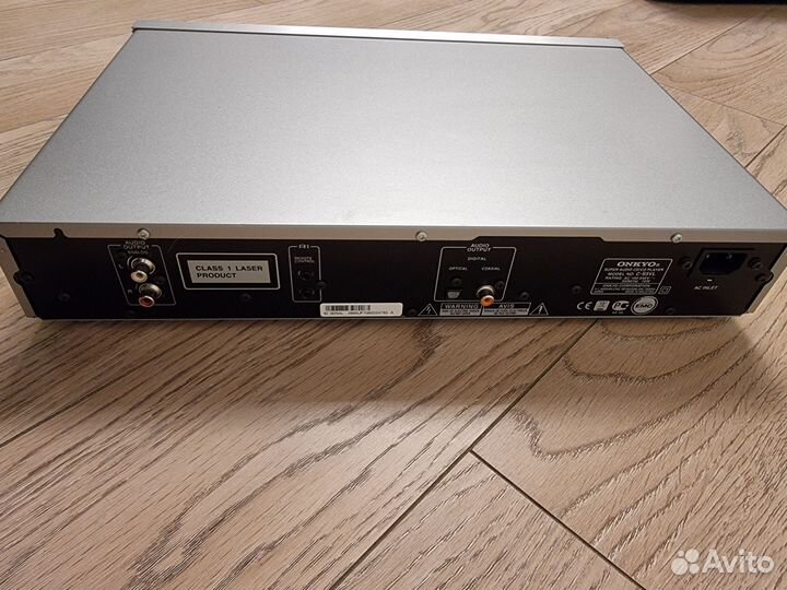 CD-проигрыватель Onkyo C-S5VL
