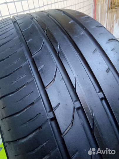 Continental ContiPremiumContact 2 215/55 R17 94V