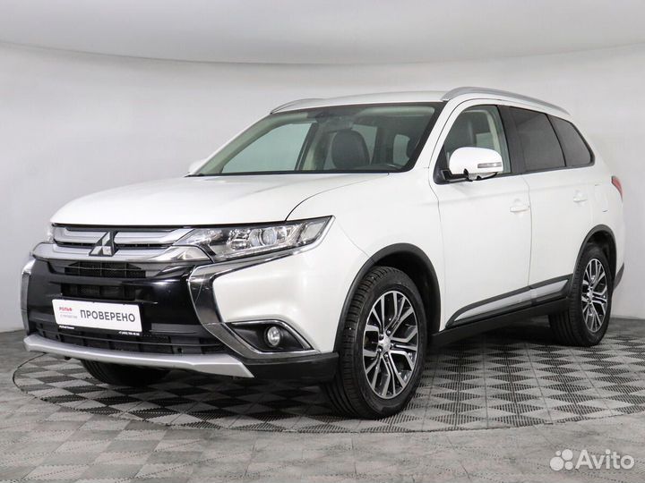 Mitsubishi Outlander 2.4 CVT, 2015, 120 698 км