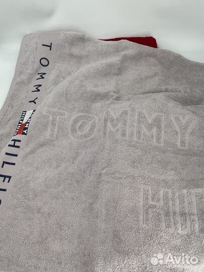 Новое банное полотенце Tommy Hilfiger махровое 135