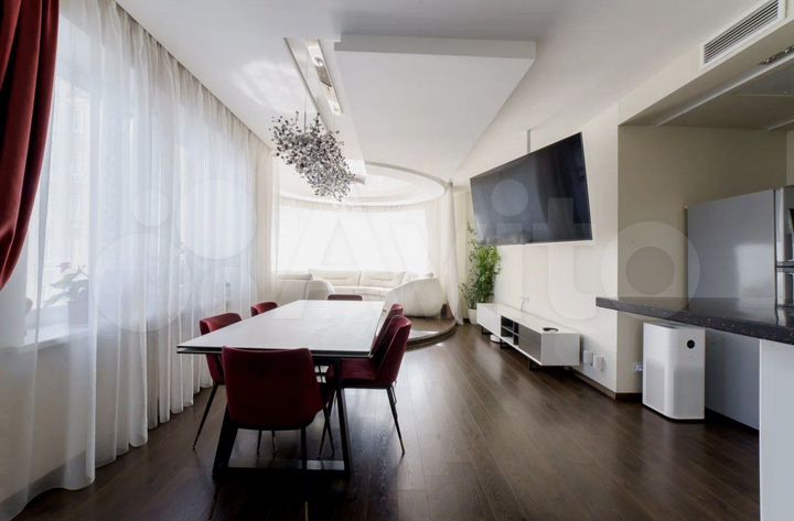 4-к. квартира, 155,4 м², 9/9 эт.