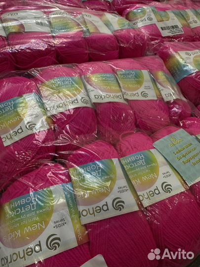 Пряжа Пехорка Детская новинка 84, Малиновый мусс