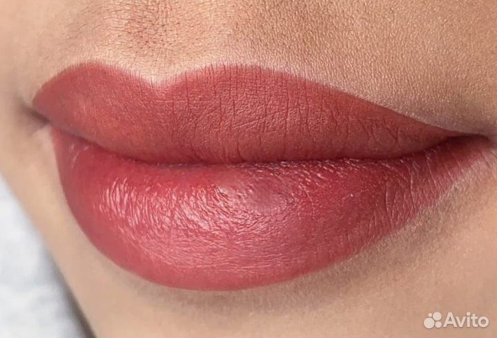 Перманентный макияж бровей губ и век татуаж