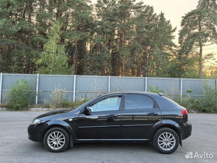 Chevrolet Lacetti 1.4 МТ, 2009, 200 000 км