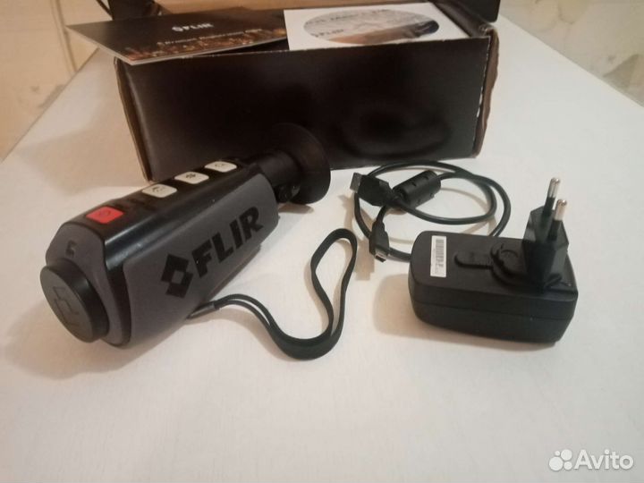 Тепловизор Flir