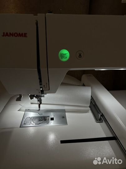 Вышивальная машина Janome Memory Craft 500E