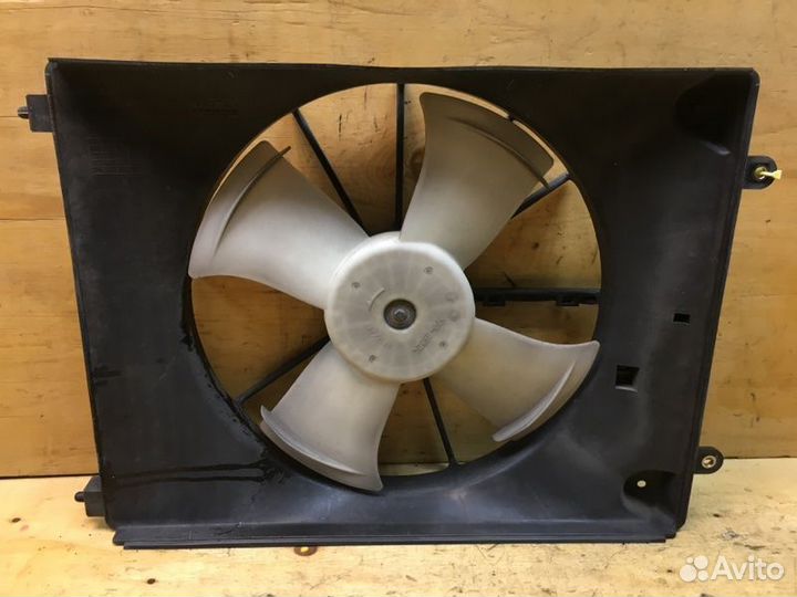 Диффузор радиатора Honda Stepwgn RG1 K20A 2009