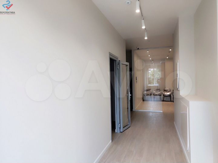 Продам офисное помещение, 192.8 м²