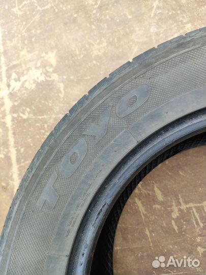 Toyo NanoEnergy 3 215/60 R16 95