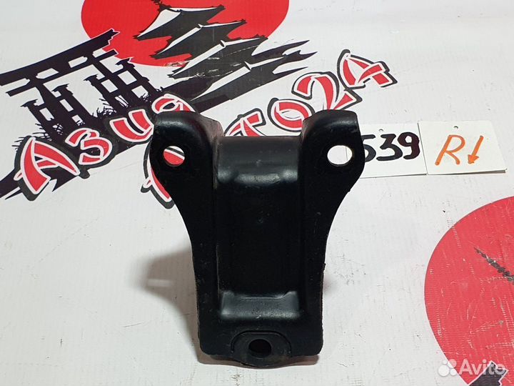 Подушка двигателя Honda Stepwgn RF1 B20B 2000