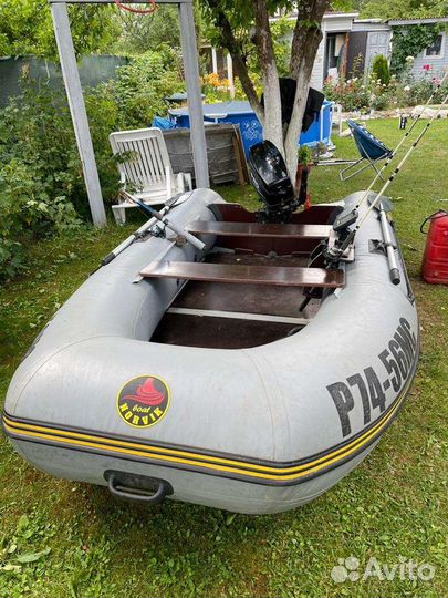 Продам лодку с мотором