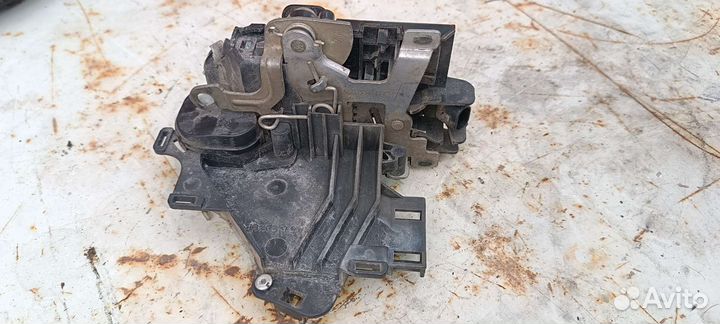 Замок двери фольксваген гольф 4