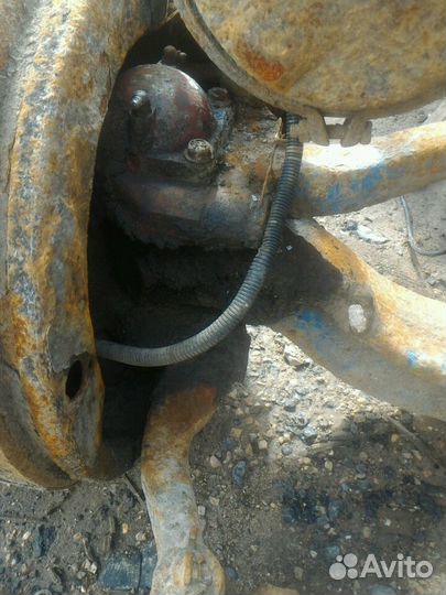 Кулак поворотный Volvo f12 Вольво ф12