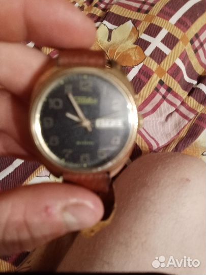 Часы старые