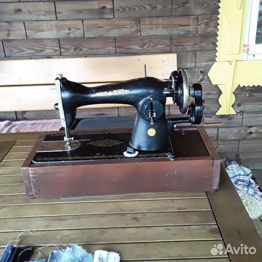 Швейная машина пмз-2М