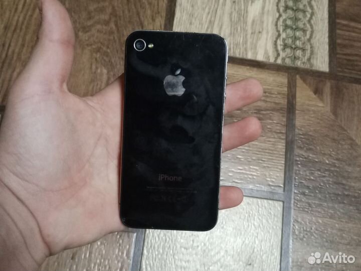 iPhone 4, 16 ГБ