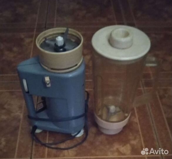 Миксер кухонный 1992г