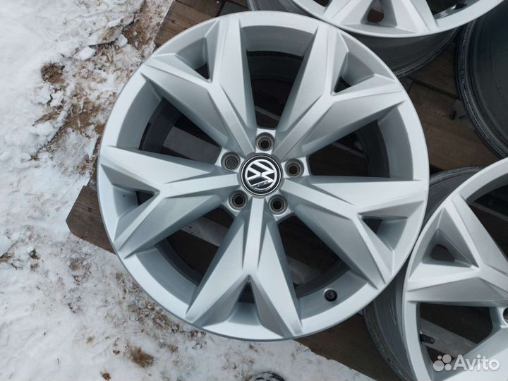 Volkswagen Teramont Ориг Prisma R18 5x112 ET34 8J