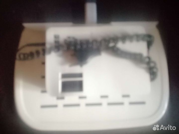 Полка металлическая настенная