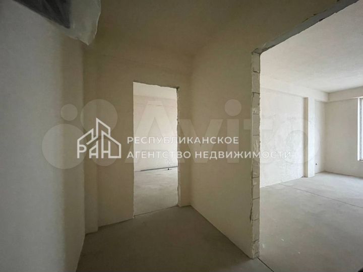 2-к. квартира, 85 м², 3/12 эт.