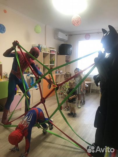 В частный детский сад