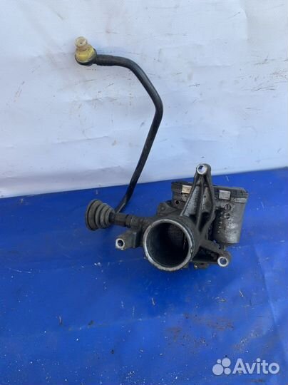 Дроссельная заслонка mercedes w208 m111