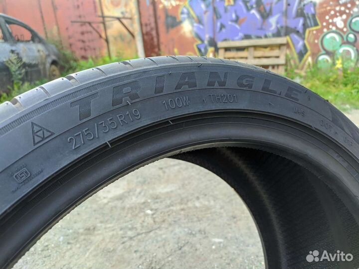 Triangle Sports TH201 245/40 R19 и 275/35 R19