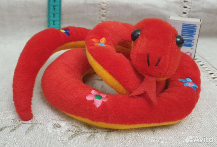 Мягкие игрушеки. 8шт