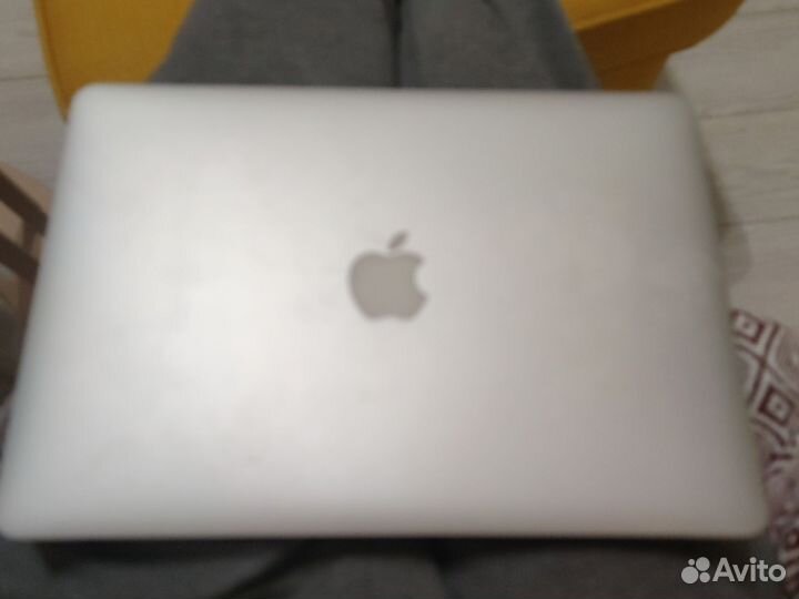 Apple macbook air (13-inch Mid 2013)