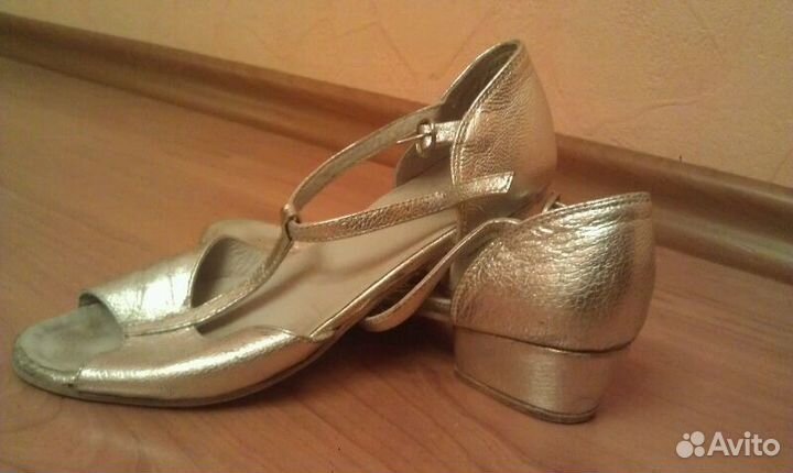 Туфли для бальных танцев р-р 21