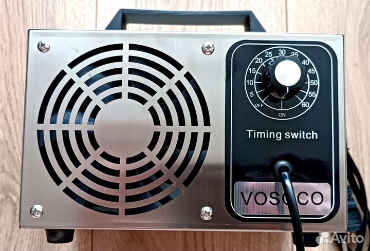 Озонатор (60гр/ч). Таймер. Удаляет запахи/бактерии