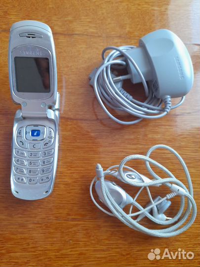 Samsung SGH-E600