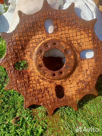 Колесо ведущее дт 75